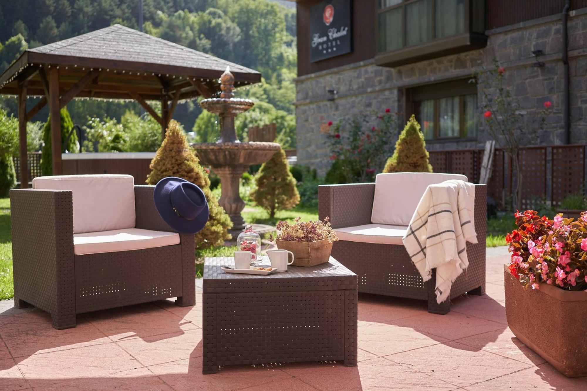Gran Chalet Hotel & Petit Spa Vielha Exterior photo